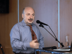 Александр Элдер