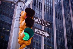 преимущества биржевого инвестиционного фонда