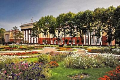 город артем